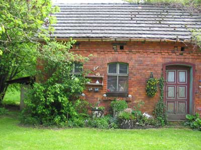 Alte Schule im Spreewald vor dem Umbau